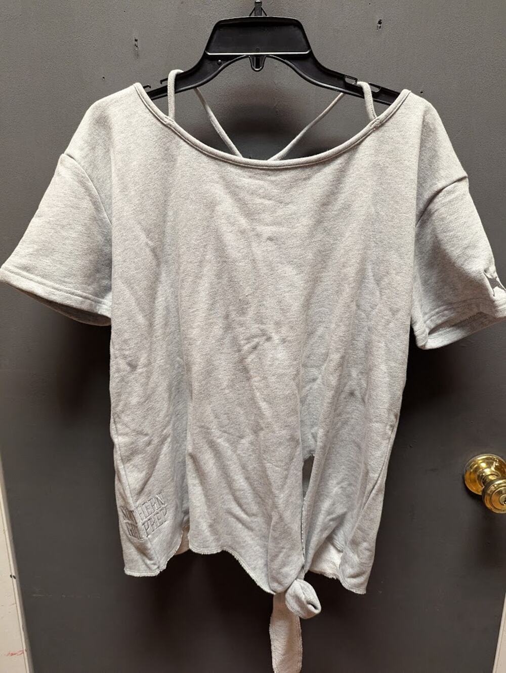 SOUTHERN GIRL PREP light marled gray sweatshirt short sleeve tie front crassback